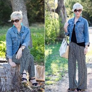 #1696 Cabi  Black & White Pebbled Wide Leg  Women's Pants Sz M